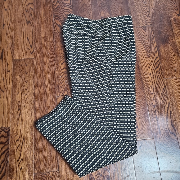 Anne Klein unlined crop pant - Picture 4 of 8